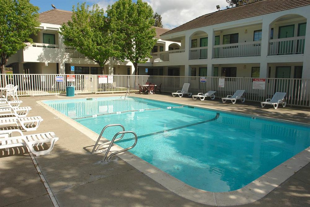 Inn 6-santa Rosa, Ca - North