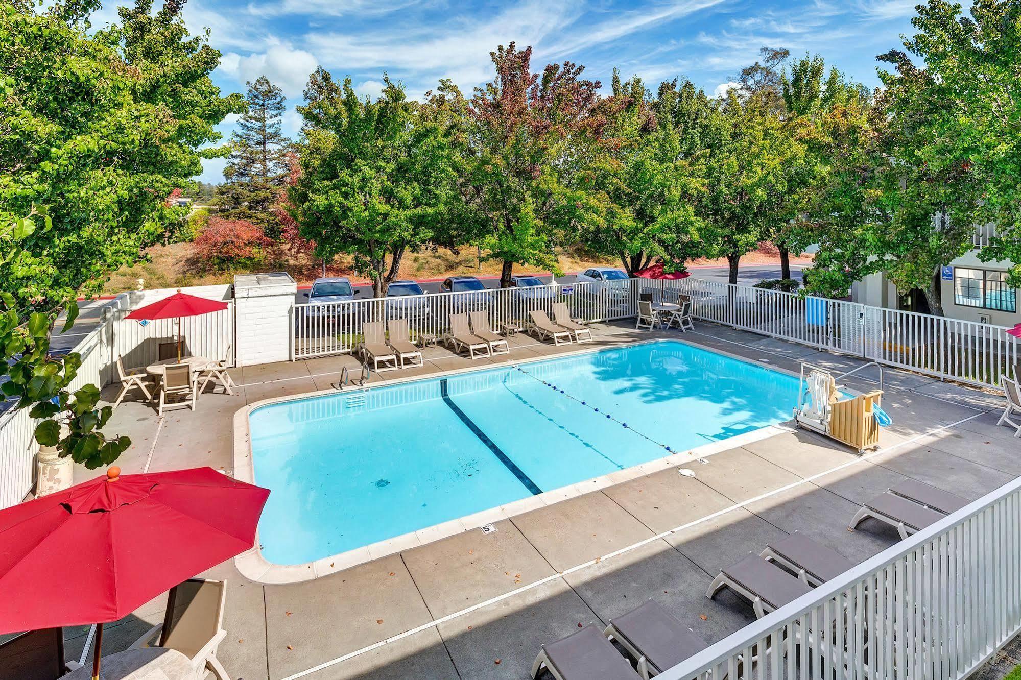 Inn 6-santa Rosa, Ca - North Santa Rosa
