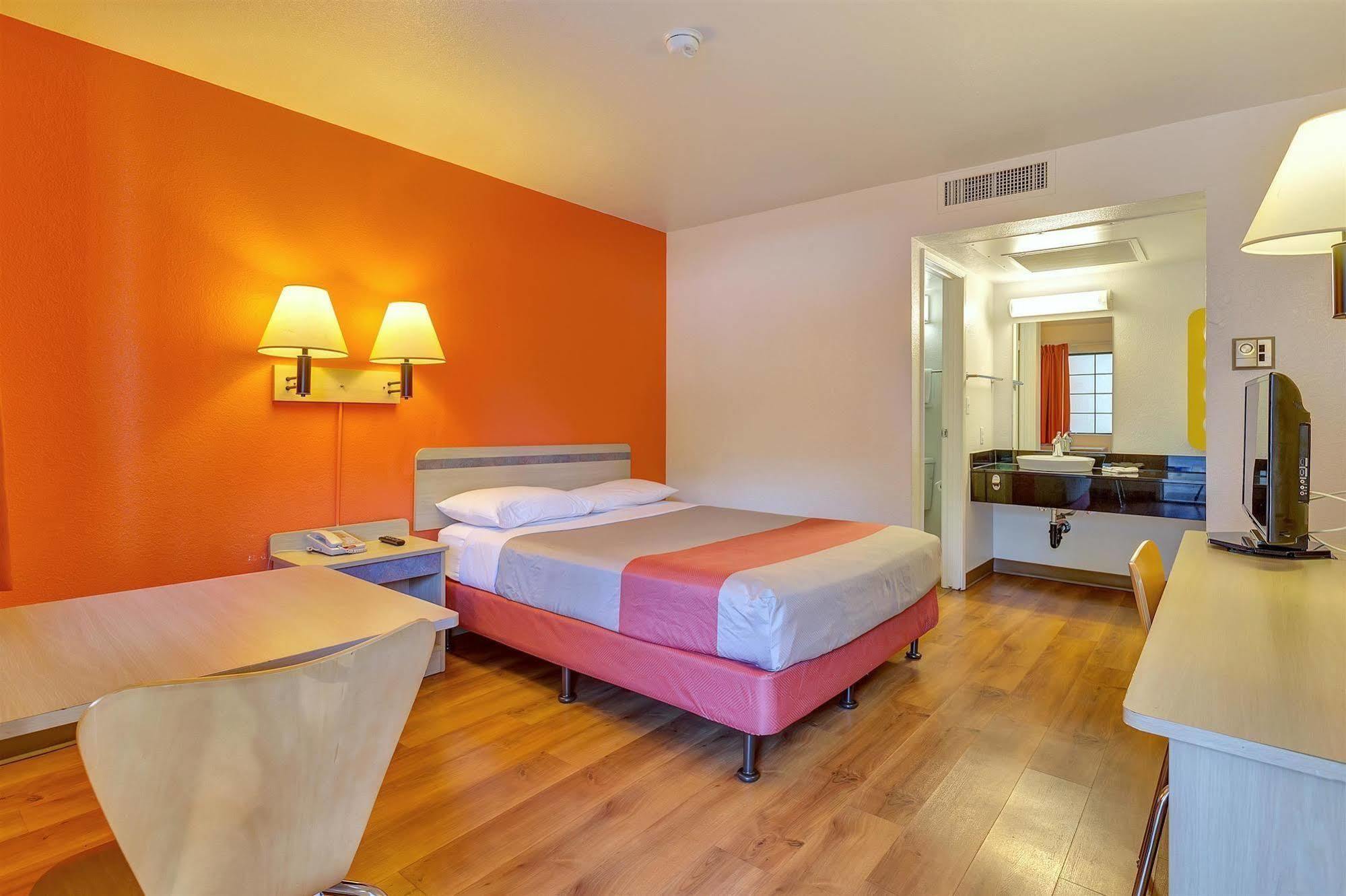 6-santa Rosa, Ca - North Inn 2*